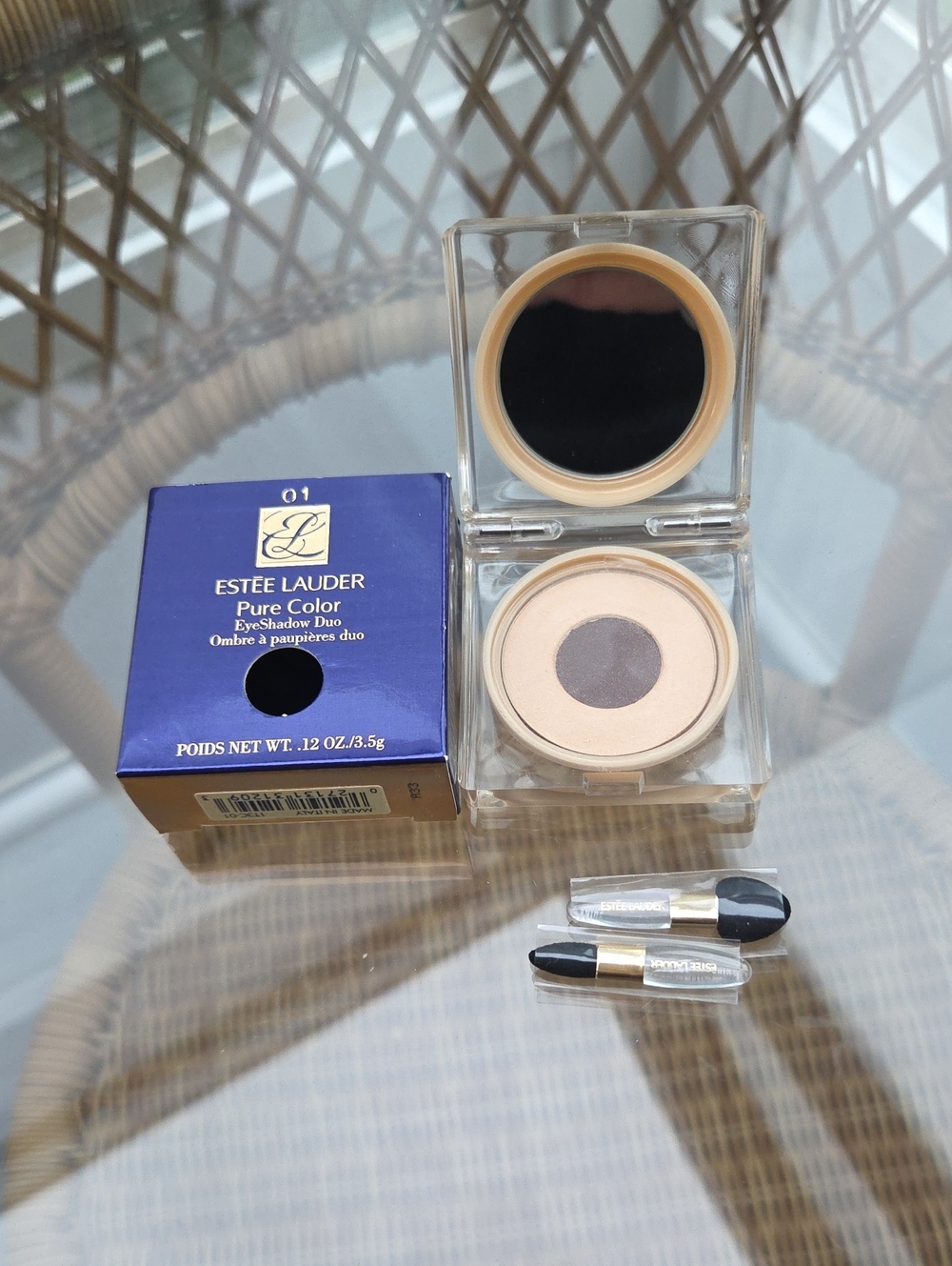 Estee Lauder Pure Color Eyeshadow Duo in Cream and Taupe